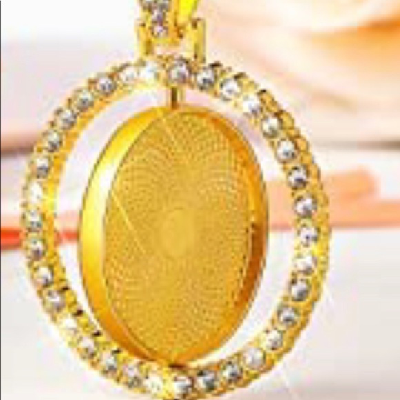 One of a kind beautiful hand made custom rotating memory pendant charm huge sale - Picture 6 of 11